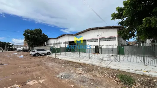 Galpão/Depósito/Armazém para alugar, 1100m² no Imbiribeira, Recife