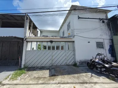 Casa com 6 Quartos para alugar, 270m² no Adrianópolis, Manaus