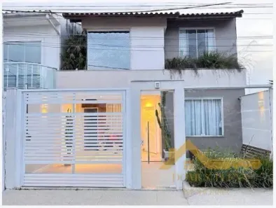 Casa com 3 Quartos à venda, 198m² no Ano Bom, Barra Mansa