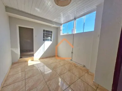 Sobrado com 2 Quartos para alugar, 78m² no Centro, Pouso Alegre