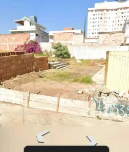 Lote/Terreno à venda, 250m² no Loteamento Villa Branca, Jacareí