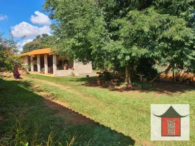 Fazenda/Sítio com 3 Quartos à venda, 300m² no Caguassu, Sorocaba
