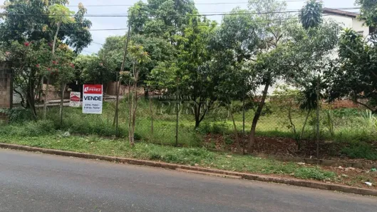 Lote/Terreno à venda, 285m² no Vila Penteriche, Londrina