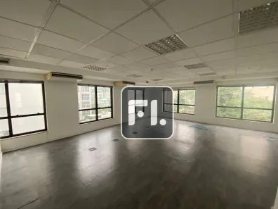 Sala Comercial para alugar, 227m² no Vila Olímpia, São Paulo