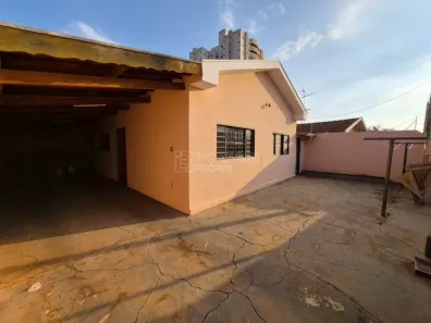 Casa com 2 Quartos à venda, 123m² no Vila Yamada, Araraquara