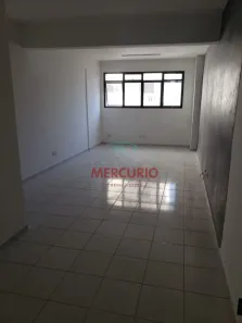 Sala Comercial à venda, 35m² no Jardim Infante Dom Henrique, Bauru