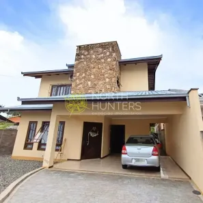 Casa com 4 Quartos à venda, 220m² no Vila Nova, Joinville