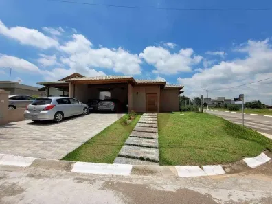 Casa de Condomínio com 3 Quartos à venda, 181m² no Jardim Giane, Vargem Grande Paulista