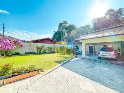 Casa com 4 Quartos à venda, 238m² no Escola Agrícola, Blumenau