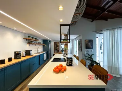 Apartamento com 3 Quartos à venda, 217m² no Kobrasol, São José