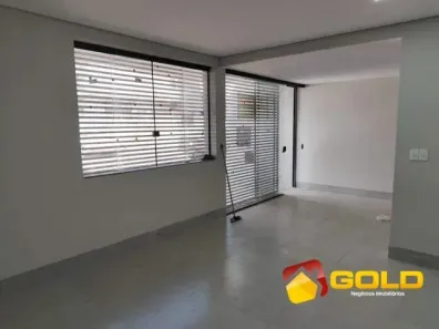 Imóvel Comercial à venda, 136m² no Martins, Uberlândia