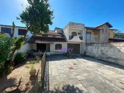 Casa com 4 Quartos à venda, 360m² no Maravista, Niterói