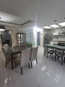 Sobrado com 4 Quartos à venda, 400m² no Igara, Canoas