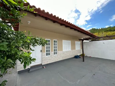 Casa com 3 Quartos à venda, 100m² no Praia de Fora, Palhoça