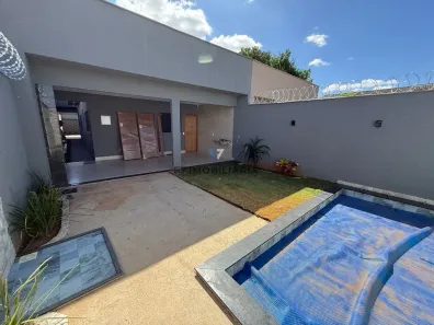 Casa com 3 Quartos à venda, 128m² no Itapoã, Aparecida de Goiânia