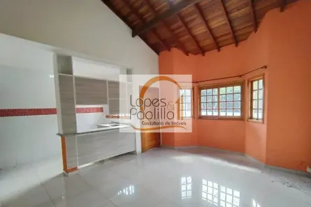 Casa com 2 Quartos para alugar, 69m² no Nova Cerejeira, Atibaia