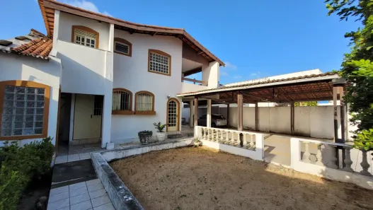 Casa com 14 Quartos à venda, 651m² no Lagoa Nova, Natal
