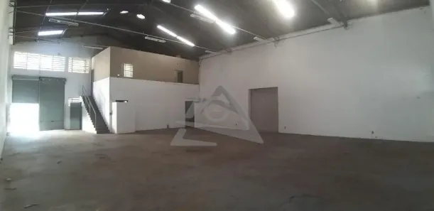 Galpão/Depósito/Armazém à venda, 332m² no Jardim do Lago, Campinas
