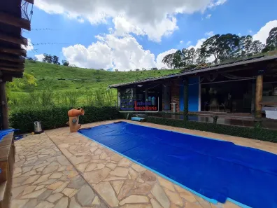 Fazenda/Sítio com 3 Quartos à venda, 80000m² no , Itatiaiuçu
