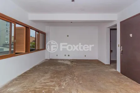 Sala Comercial à venda, 37m² no Santa Maria Goretti, Porto Alegre