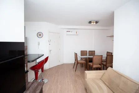 Apartamento com 2 Quartos para alugar, 62m² no Juvevê, Curitiba