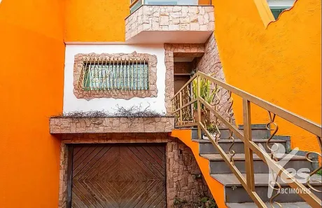 Casa com 4 Quartos à venda, 240m² no Jardim Santo Antônio, Santo André