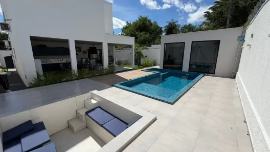 Casa com 3 Quartos para alugar, 289m² no Gurupi, Teresina