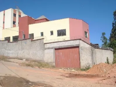 Prédio Comercial à venda, 298m² no Caiçara-Adelaide, Belo Horizonte