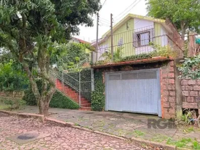 Casa com 4 Quartos à venda, 180m² no Cavalhada, Porto Alegre