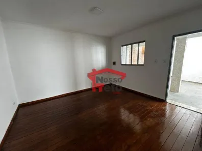 Casa com 3 Quartos para alugar, 90m² no Jardim Regina, São Paulo