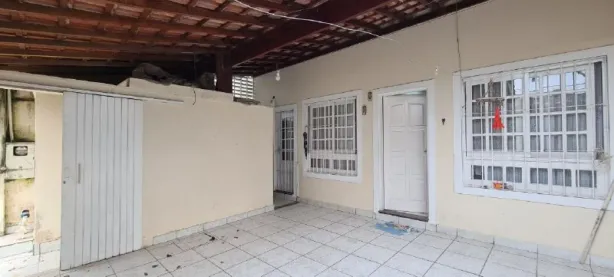Casa com 2 Quartos à venda, 90m² no Centro, Bertioga