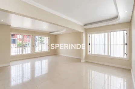 Imóvel Comercial para alugar, 190m² no Passo da Areia, Porto Alegre