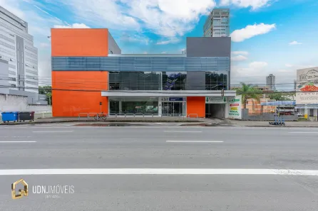 Sala Comercial para alugar, 2325m² no Centro, Blumenau
