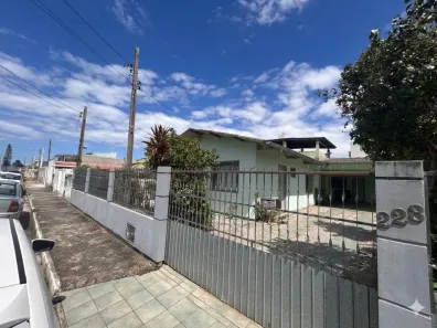 Casa com 3 Quartos à venda, 97m² no Prado de Baixo, Biguaçu