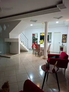 Casa de Condomínio com 3 Quartos à venda, 140m² no Jardim Califórnia, Jacareí