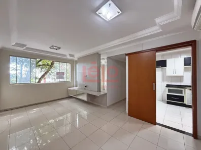 Apartamento com 3 Quartos para alugar, 68m² no Zona 07, Maringá