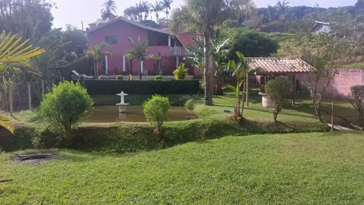 Fazenda/Sítio com 3 Quartos à venda, 1000m² no Centro, Pinhalzinho