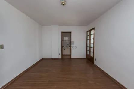 Apartamento com 2 Quartos para alugar, 58m² no Centro, Pelotas