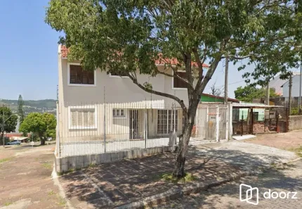 Casa com 4 Quartos à venda, 315m² no Santo Antônio, Porto Alegre