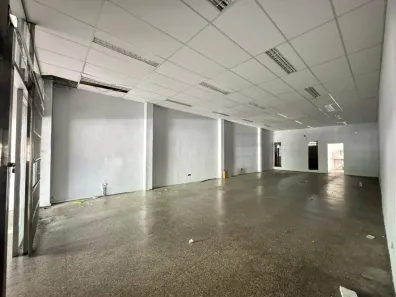 Ponto Comercial para alugar, 180m² no Barreiro, Belo Horizonte