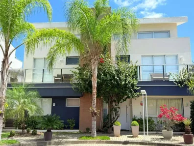 Casa de Condomínio com 4 Quartos à venda, 300m² no Recreio dos Bandeirantes, Rio de Janeiro