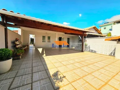 Casa com 4 Quartos à venda, 318m² no Aparecida, Belo Horizonte