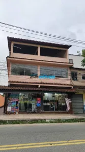 Casa com 6 Quartos à venda, 250m² no Itaúna, São Gonçalo