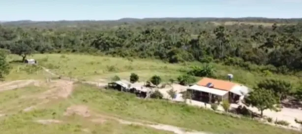 Fazenda/Sítio à venda, 14979800m² no , Arinos