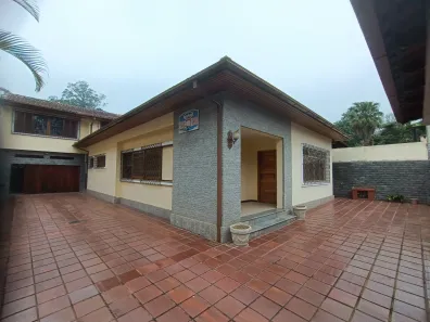 Casa com 4 Quartos à venda, 240m² no Independência, Petrópolis