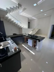 Casa de Condomínio com 3 Quartos à venda, 235m² no Parque Rural Fazenda Santa Cândida, Campinas