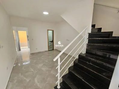 Sobrado com 2 Quartos à venda, 61m² no Real, Praia Grande