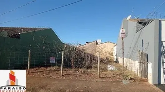 Lote/Terreno à venda, 250m² no Laranjeiras, Uberlândia