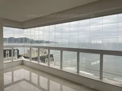 Apartamento com 4 Quartos à venda, 197m² no Meia Praia, Itapema