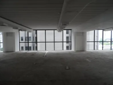 Sala Comercial para alugar, 370m² no Vila Olímpia, São Paulo
